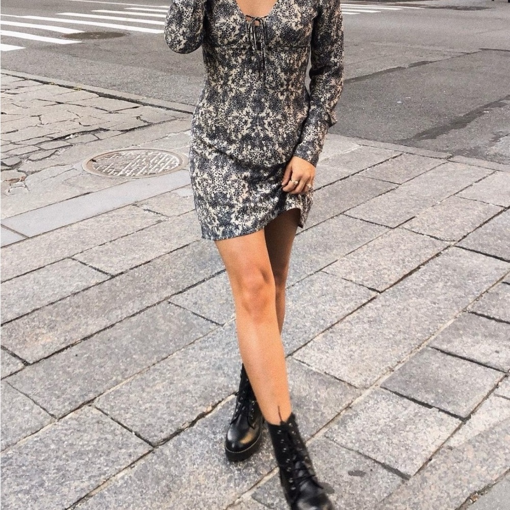 NWT Backyard Roses Floral Mini Dress - Picture 5 of 5